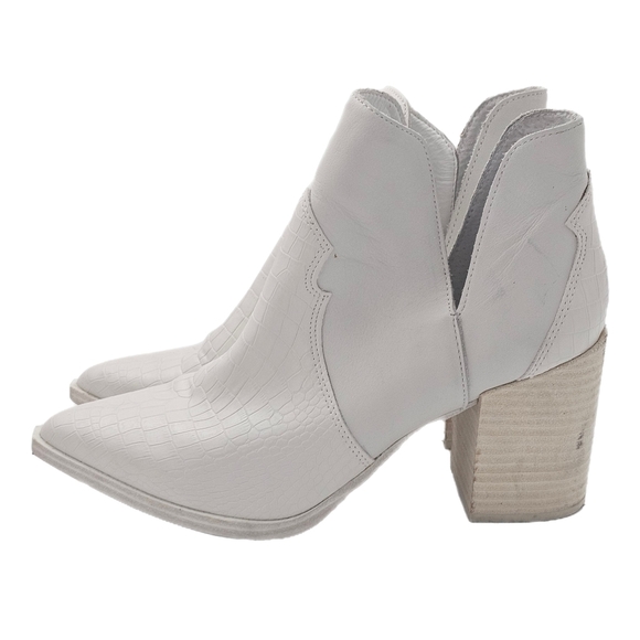 Steve Madden Chaya Bone Heeled Bootie Ivory Size 9 Pointy Toe Chunky Heel - Picture 1 of 11